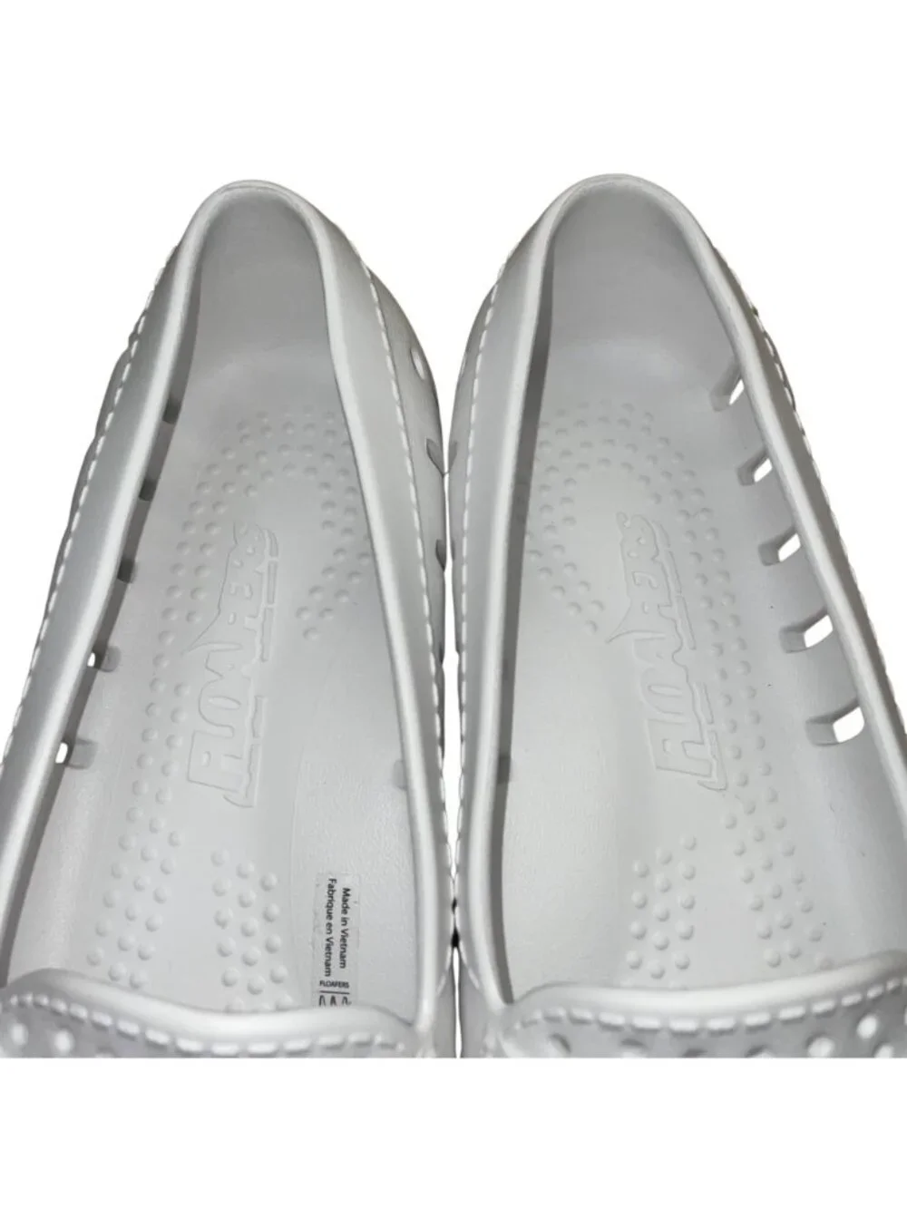 Floafers Men’s White Rubber Slip-On Water-Friendly Loafers Size 10